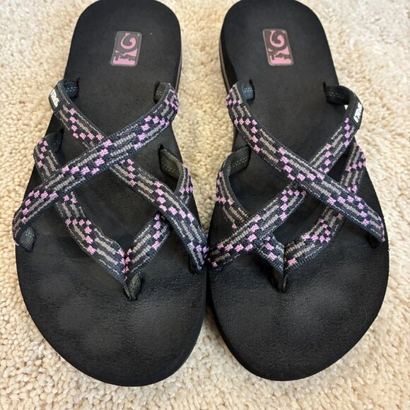 Teva Women's Olowahu Purple Black Gray Flip-Flop Sandal Size 7 - Picture 3 of 15